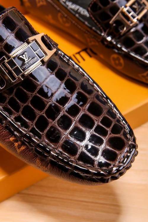 Picture of Louis Vuitton Shoes _SKULVsz37-45mnf036612059